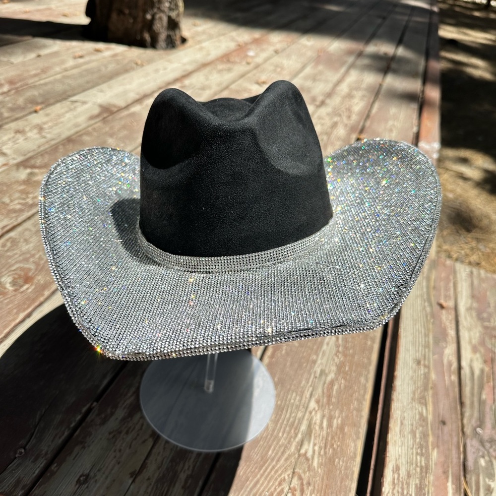 Small flaw Superstar rhinestone cowboy hat black